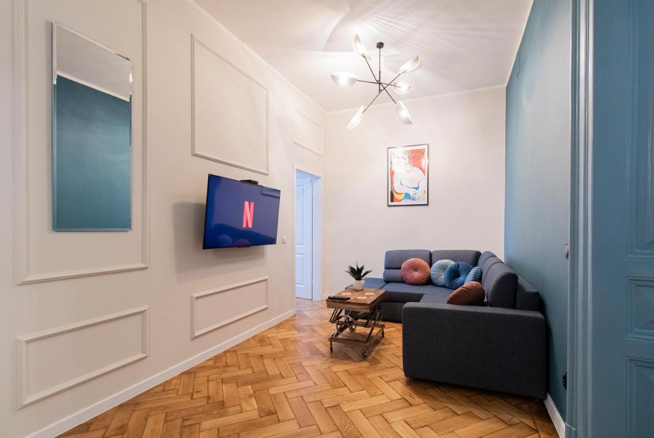 Modern Apartments Pilsudskiego Street คราคูฟ ภายนอก รูปภาพ