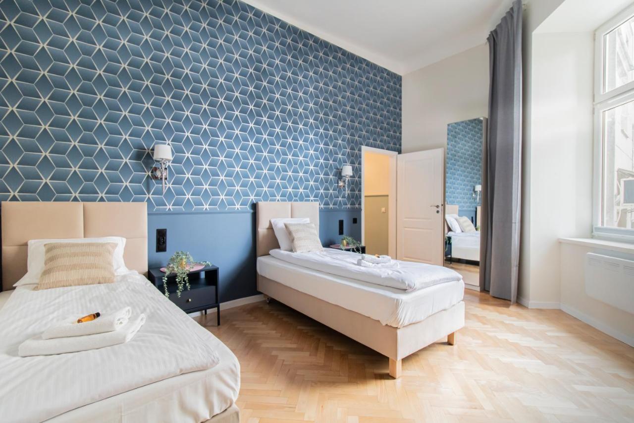 Modern Apartments Pilsudskiego Street คราคูฟ ภายนอก รูปภาพ