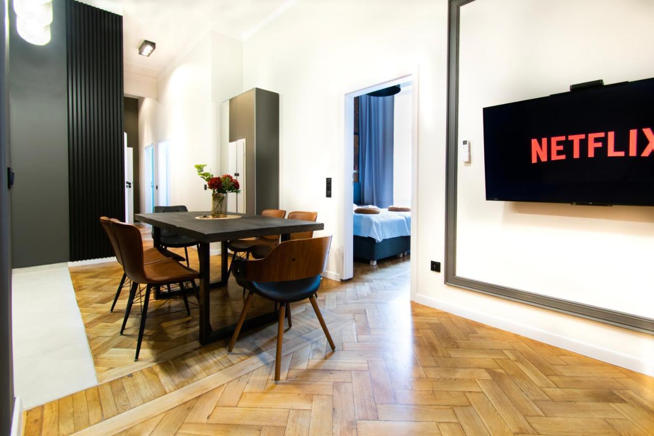 Modern Apartments Pilsudskiego Street คราคูฟ ภายนอก รูปภาพ