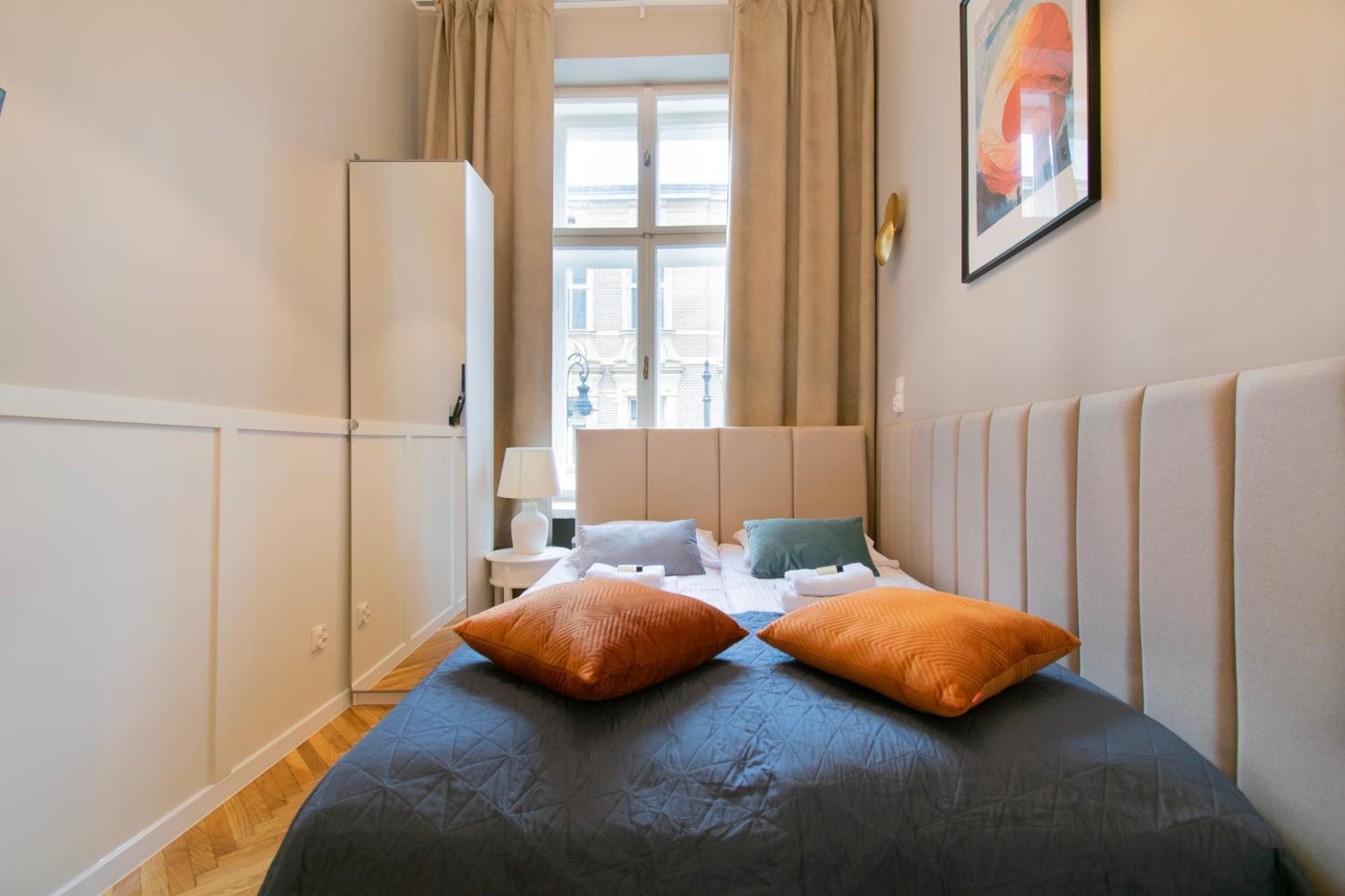 Modern Apartments Pilsudskiego Street คราคูฟ ภายนอก รูปภาพ