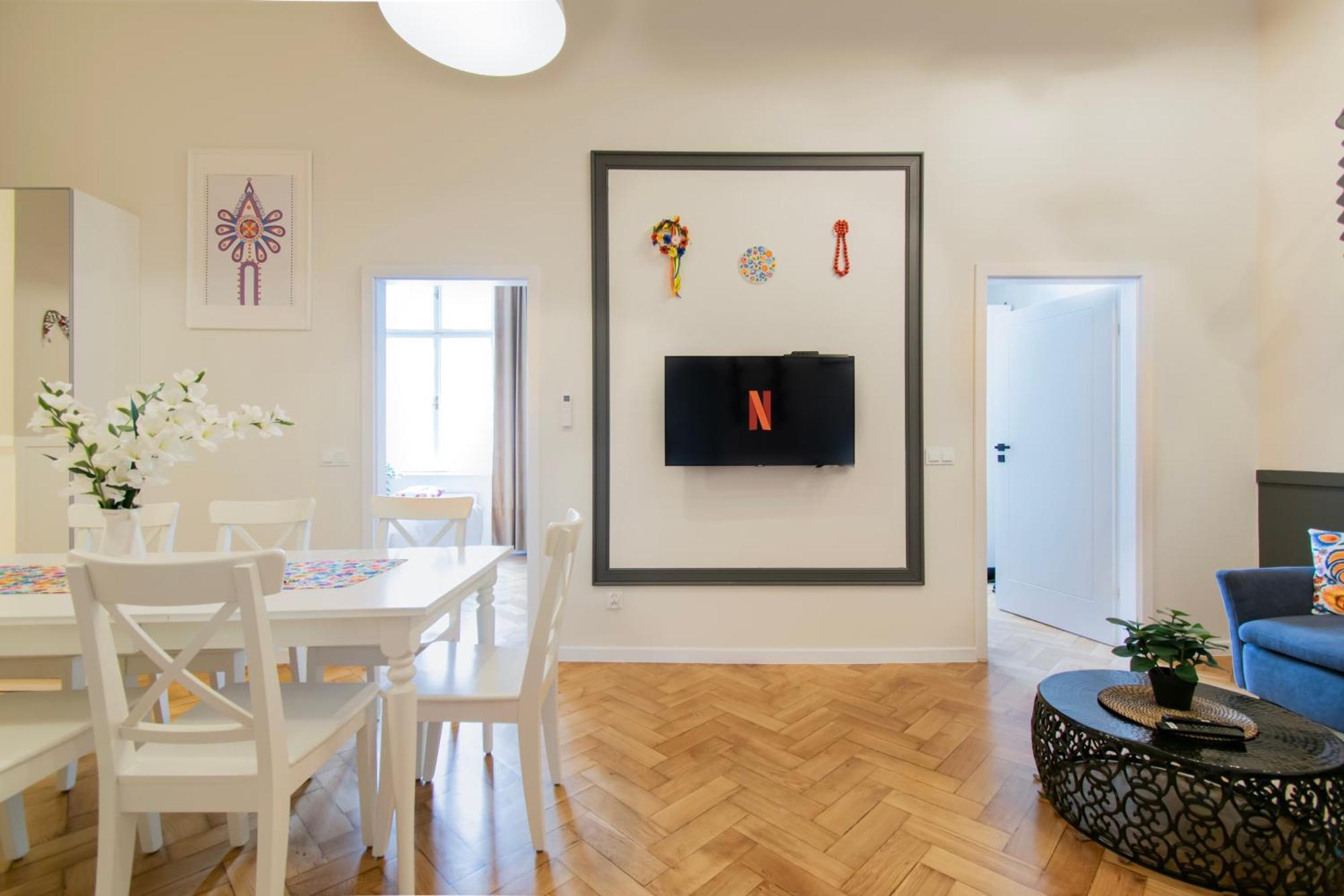 Modern Apartments Pilsudskiego Street คราคูฟ ภายนอก รูปภาพ